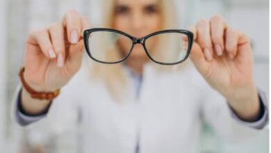 Wie ein Optiker die perfekte Sehhilfe für Ihre Bedürfnisse findet